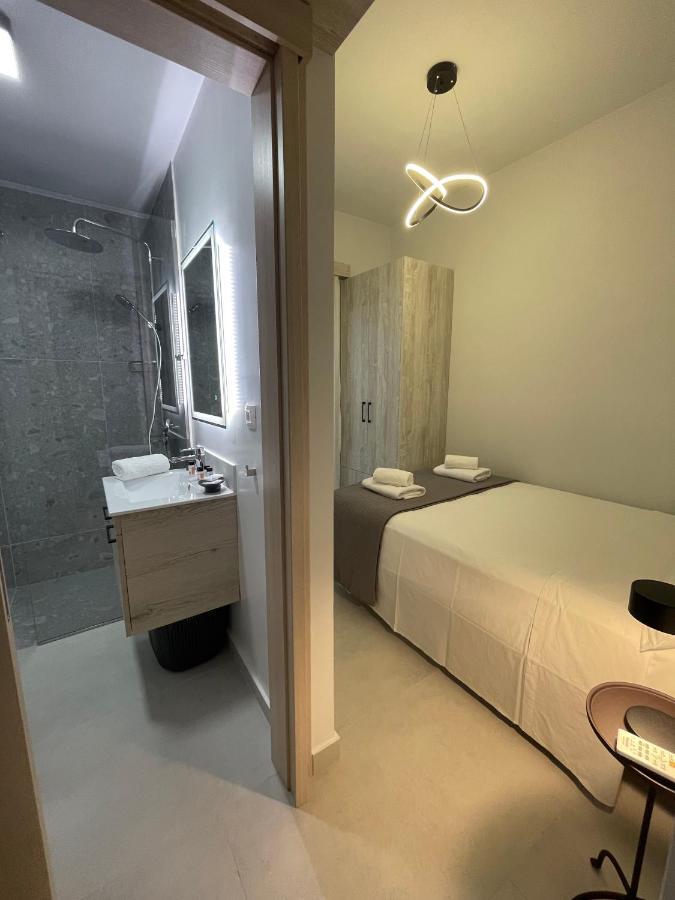 Villa Rodelia 罗达 外观 照片