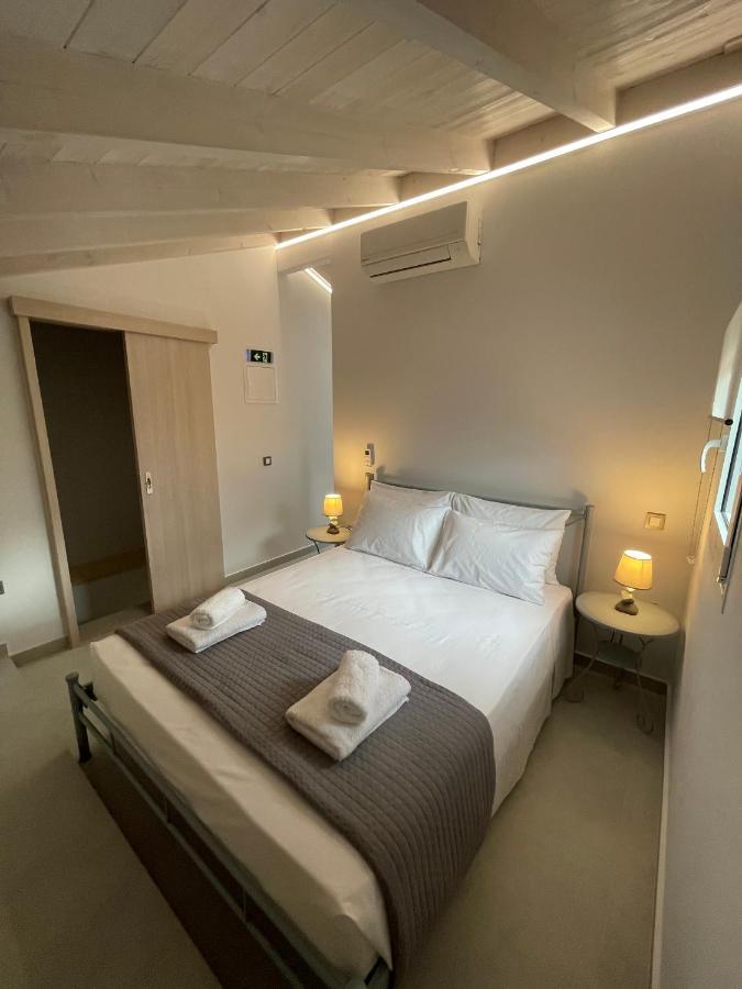 Villa Rodelia 罗达 外观 照片